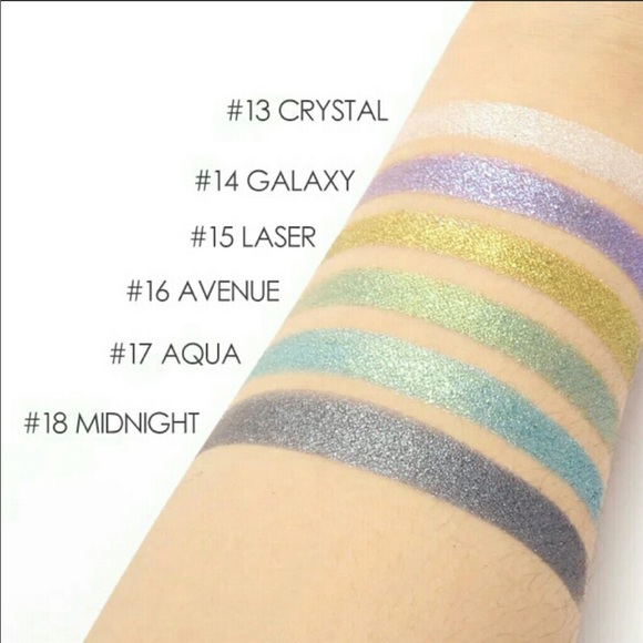 *LAST ONE! Aqua Glimmer High Pigment Eyeshadow - Picture 4 of 8